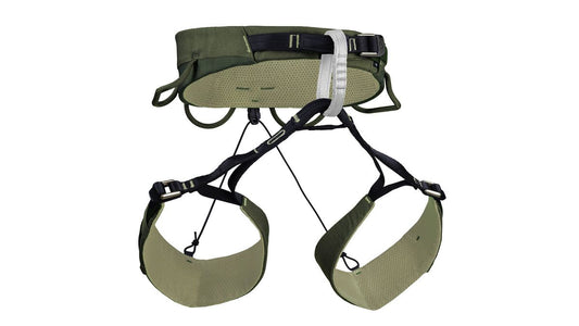 Blue Ice Vista Adjustable harness fully visible and centred