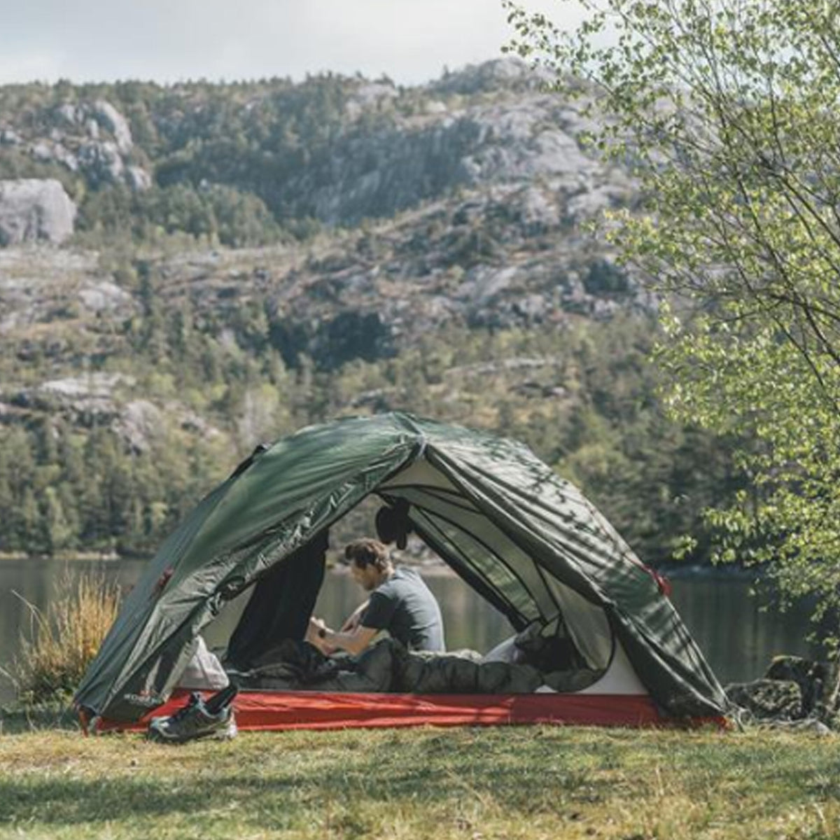 Robens Lodge 2 Exp Tent - Freestanding 2-Person Trekking Tent - alternate view 11