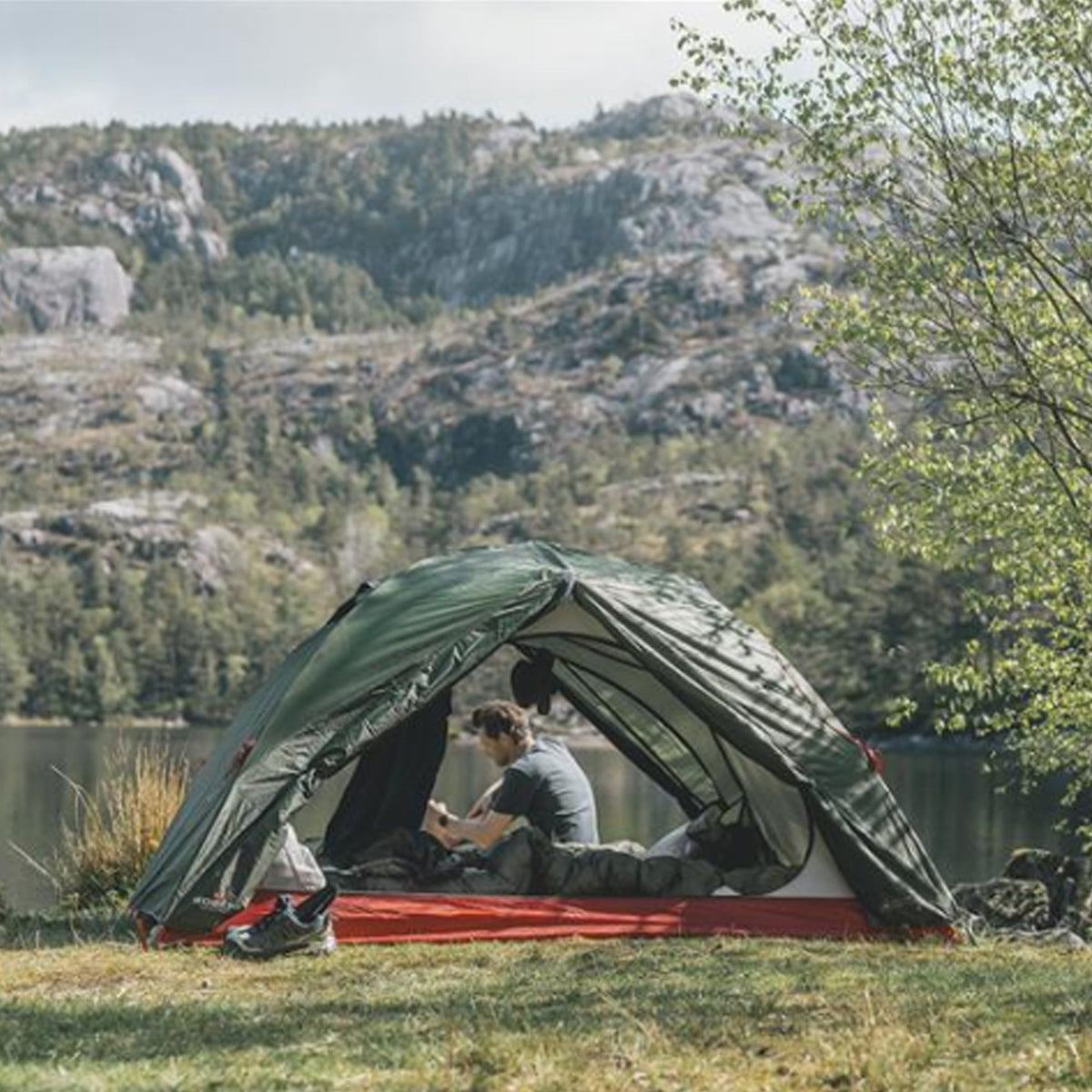 Robens Lodge 3 Exp Tent - Freestanding 3-Person Trekking Tent - alternate view 9