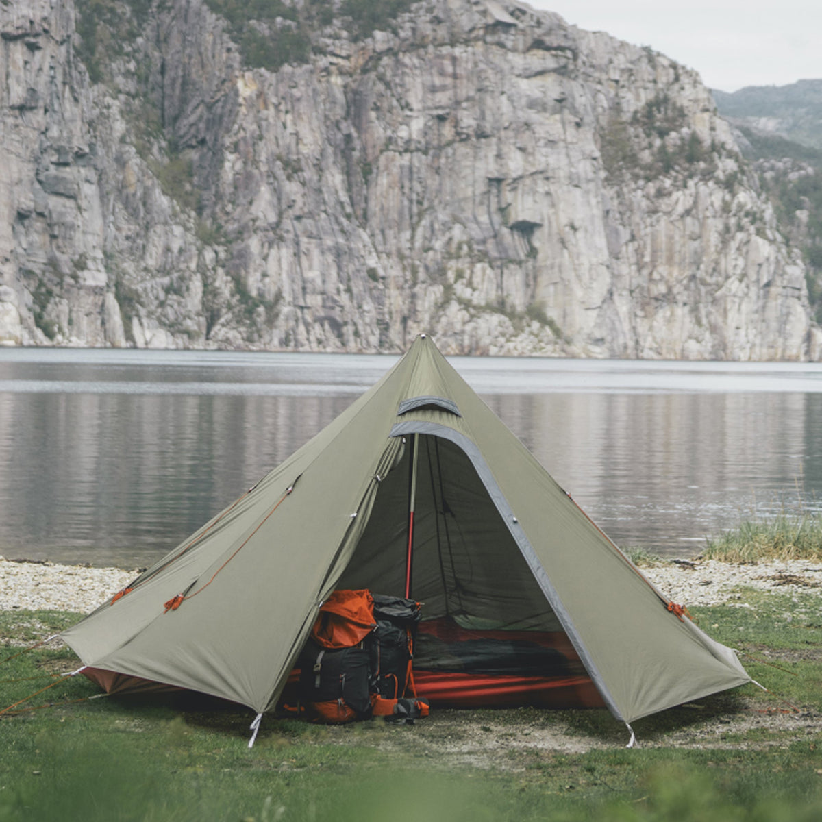 Robens Venturer 4 LW Tent - Lightweight 4-Person FlexPitch Shelter - alternate view 7