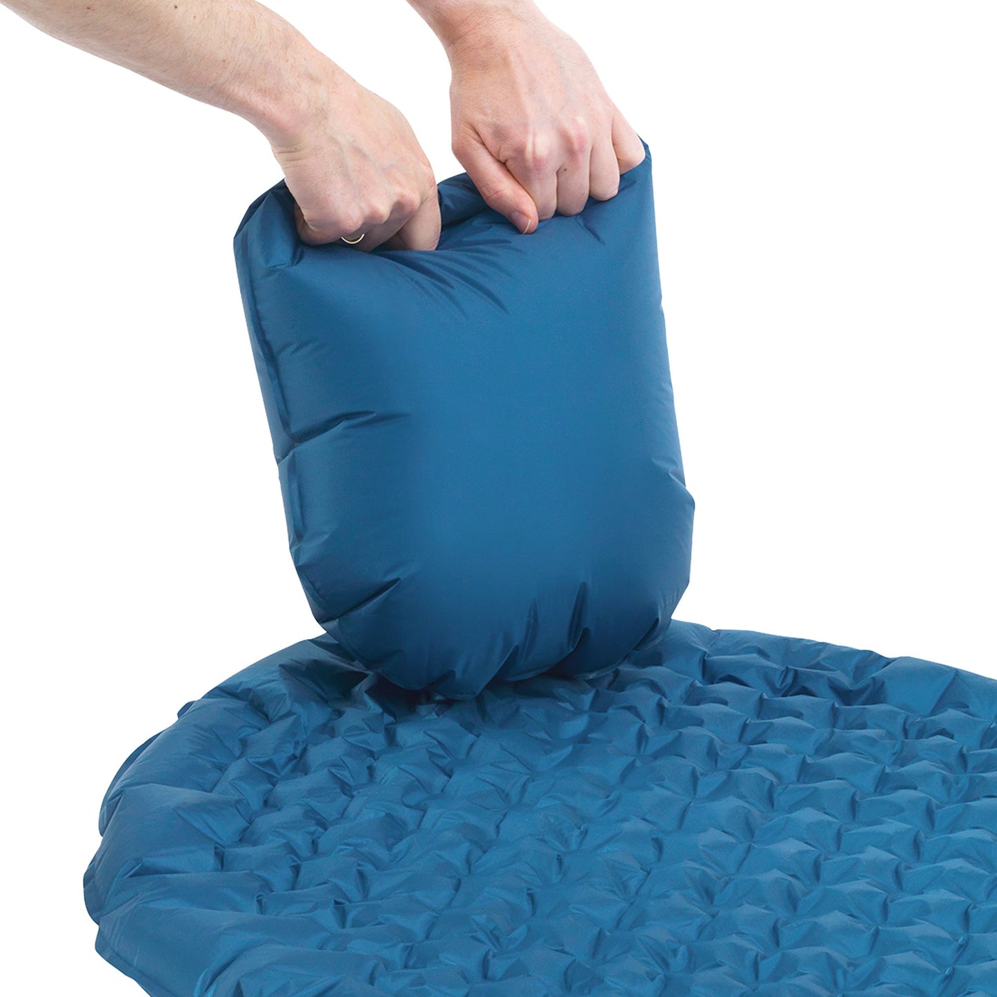 Robens HeatCore 3.8R Regular Sleeping Mat - Three-Season - alternate view 6
