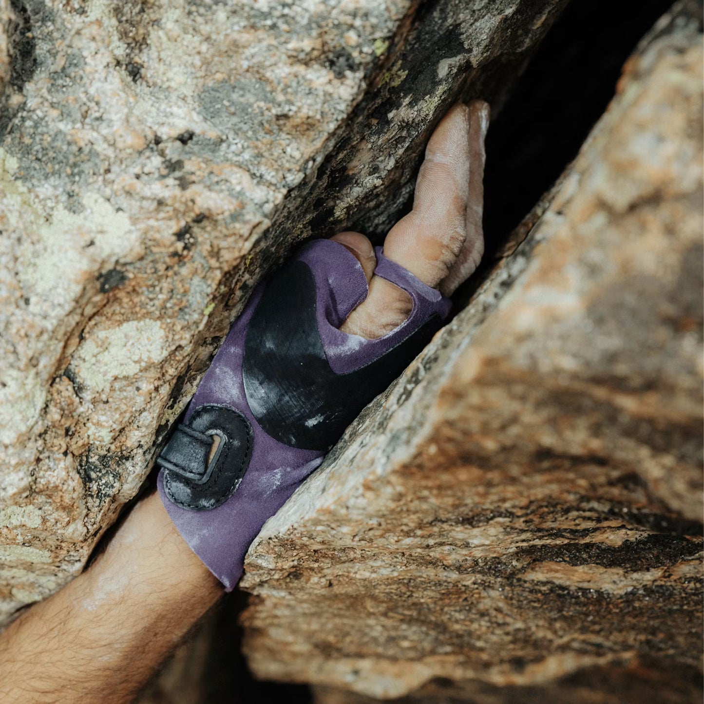 Wild Country Crack Gloves – TRAX Rubber Crack Climbing Gloves