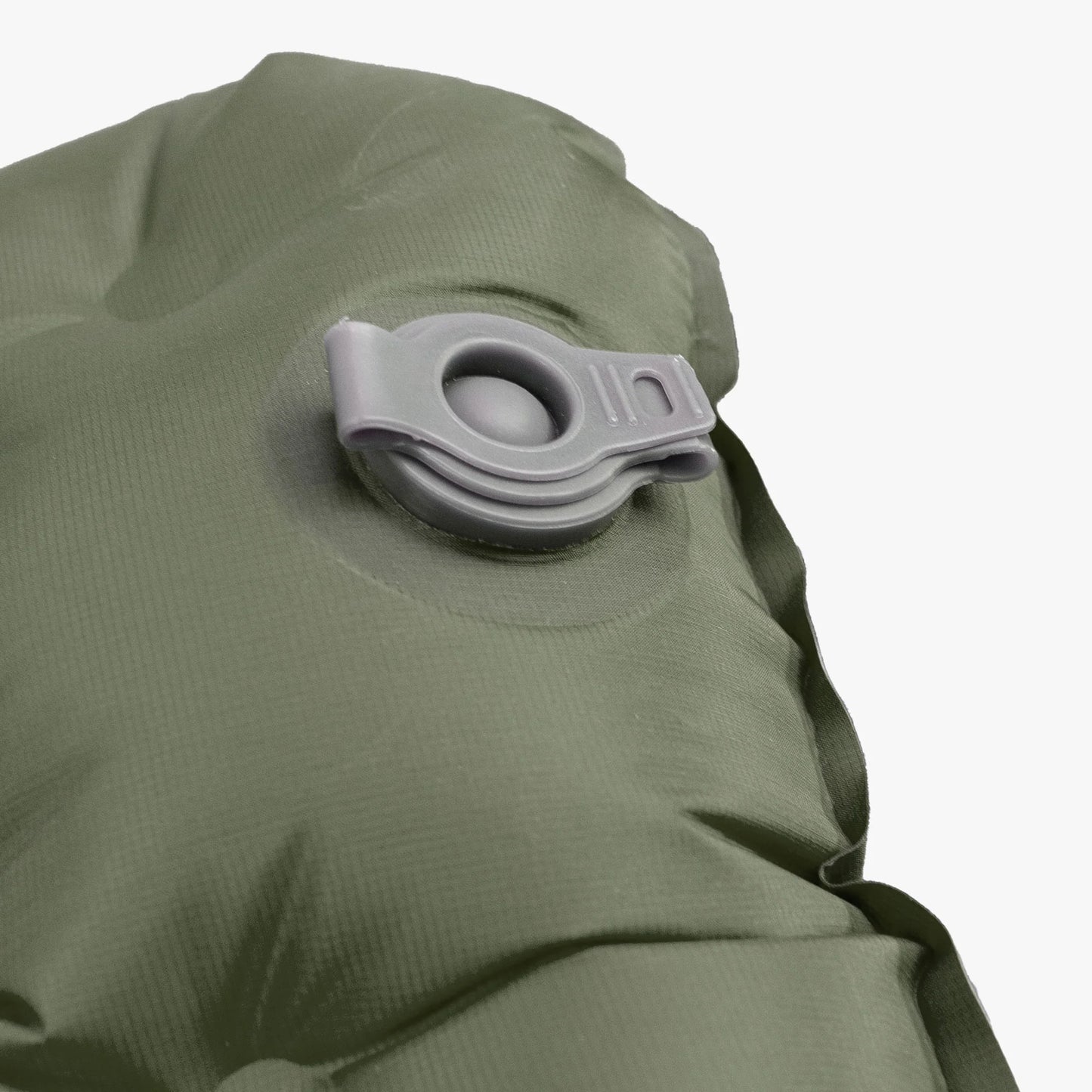 Highlander Nap-Pak Arctic R11 Sleeping Mat - 4 Season Insulated Inflatable Mat (R-Value 11)