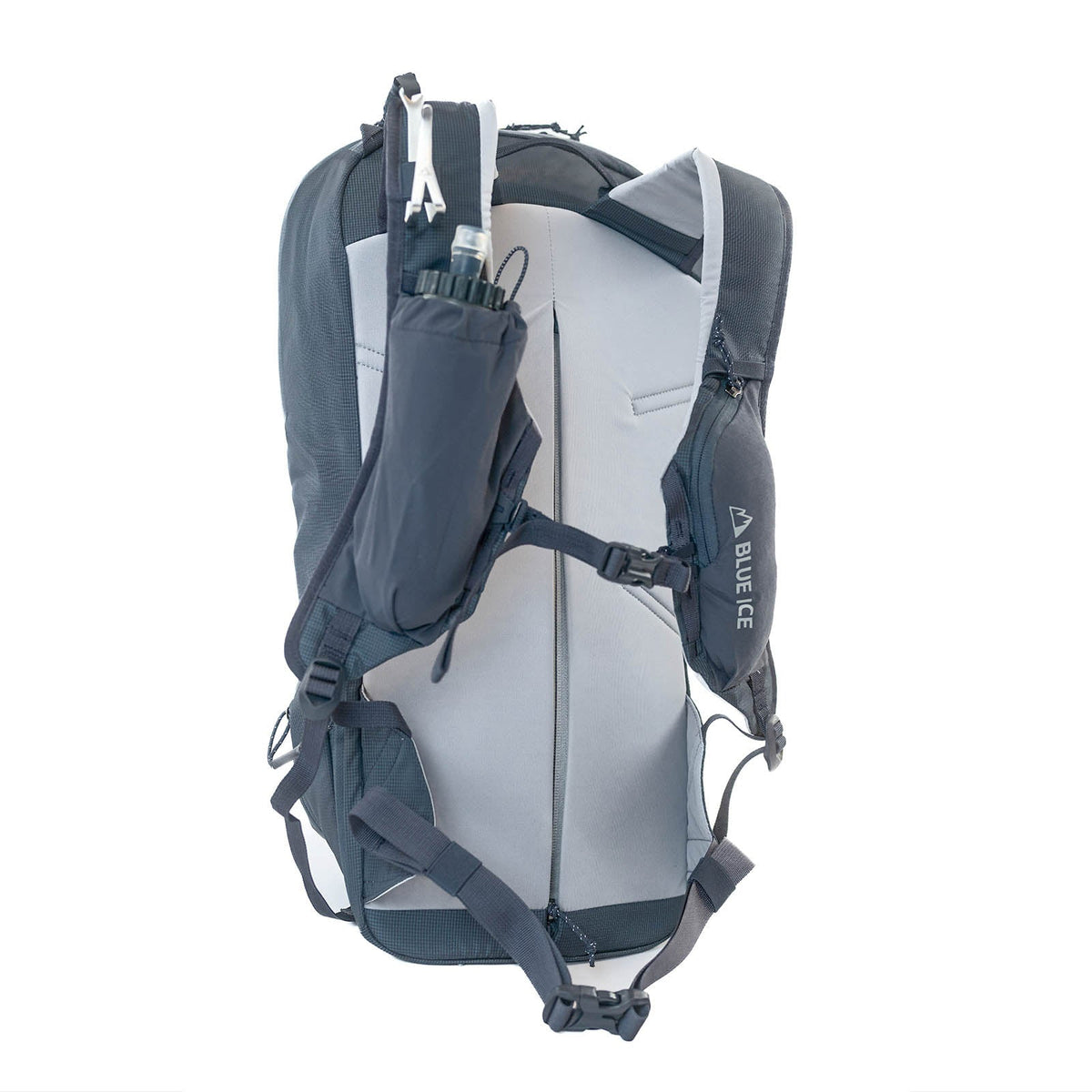 Blue Ice Taka 30 - back panel closed